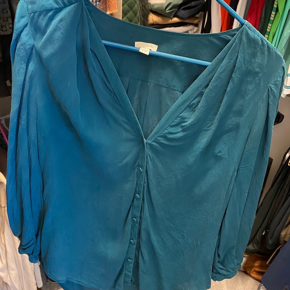 Green blouse